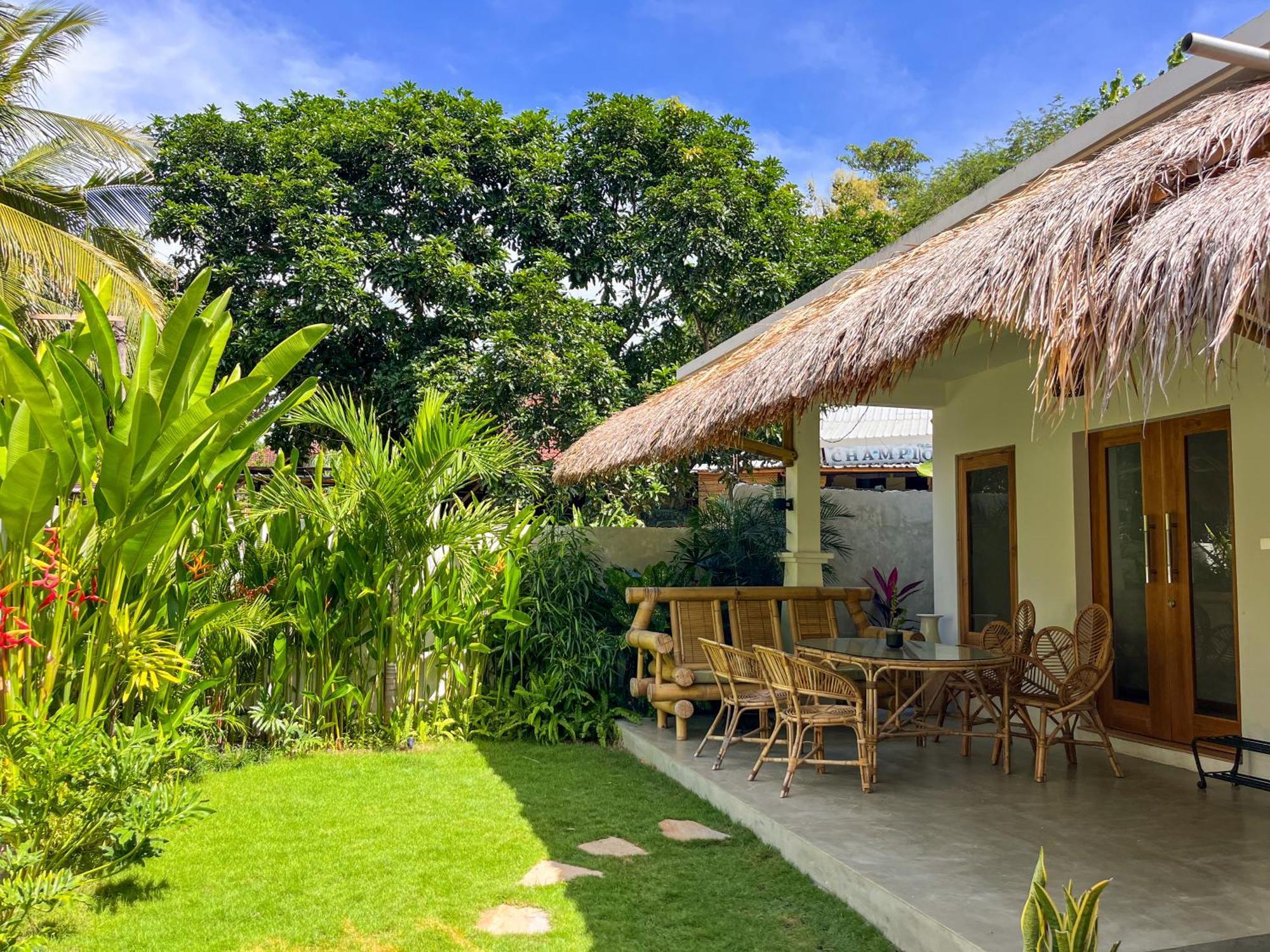 Las Flores Lombok Kuta  Luaran gambar